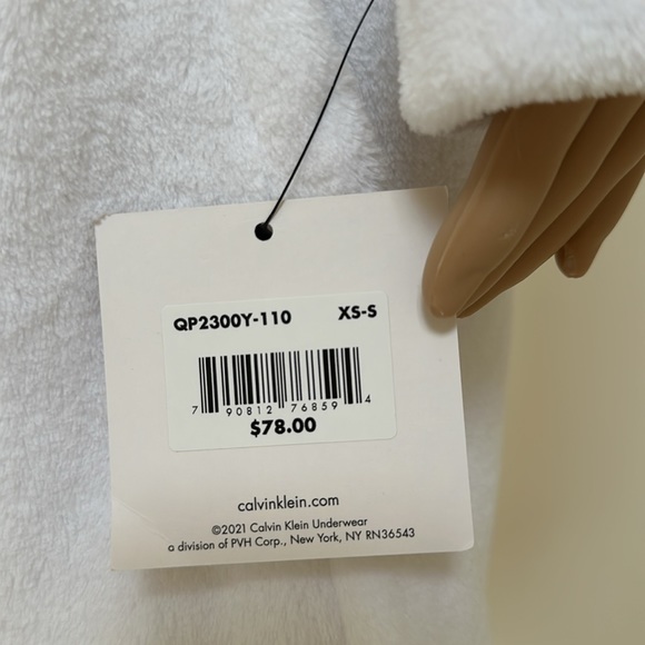 Calvin Klein Super-soft Robe - Picture 6 of 6